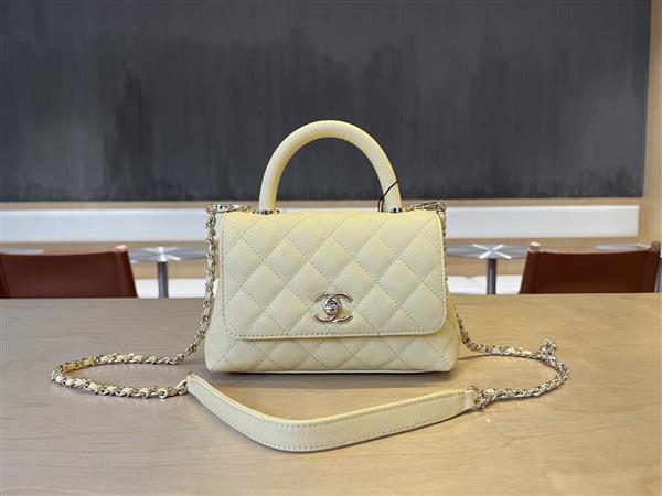 2026127214130874 700